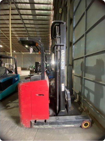 Reach truck Nichiyu FB 1.8 tampak samping