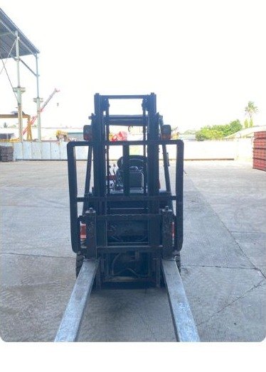 Garpu forklift Toyota 7FB25